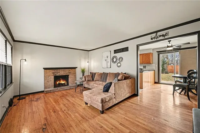 $287,000 | 6017 North Howard Avenue, Gladstone, MO 64118