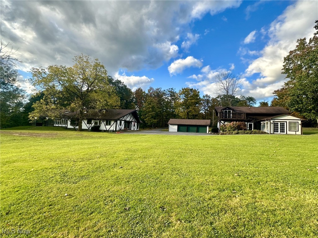 12439 Woodin Road Chardon, OH 44024 - Photo 1 of 26 Gallery Image 1
