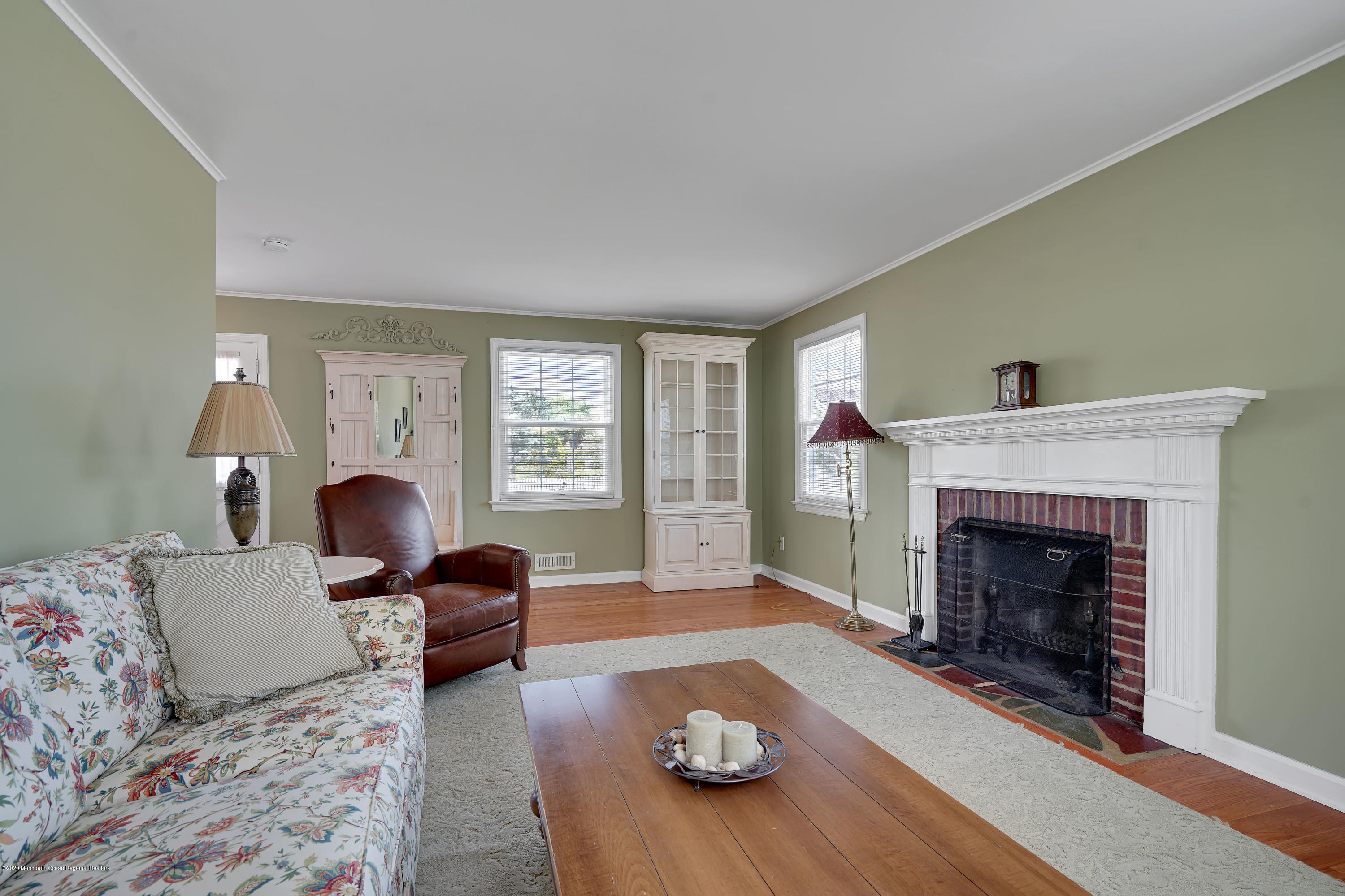 1114 Rue Avenue Point Pleasant, NJ 08742 - Photo 8 of 48 008_dsc02092