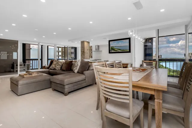 $5,800 | 5380 North Ocean Drive, Unit 12A, Singer Island, FL 33404