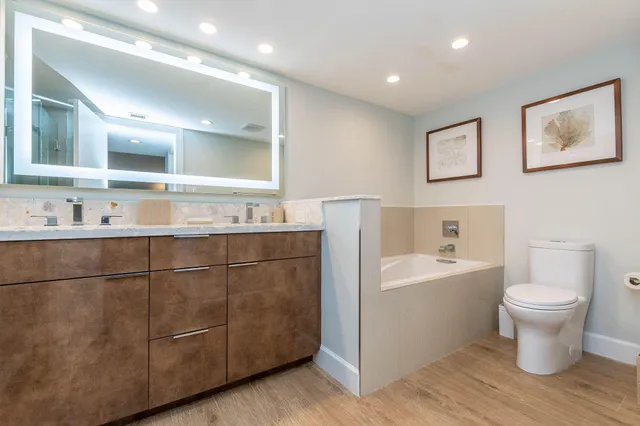 $5,800 | 5380 North Ocean Drive, Unit 12A, Singer Island, FL 33404