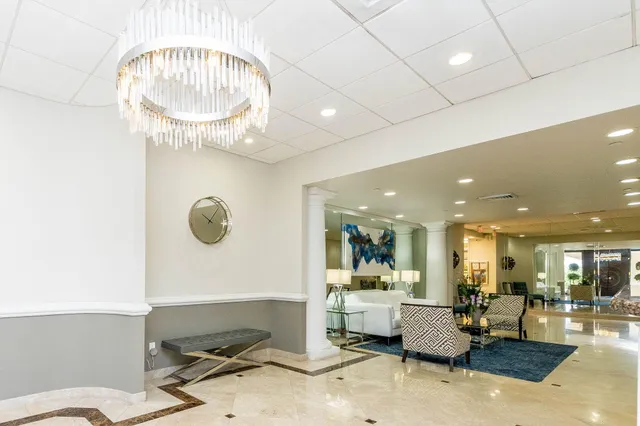 $5,800 | 5380 North Ocean Drive, Unit 12A, Singer Island, FL 33404