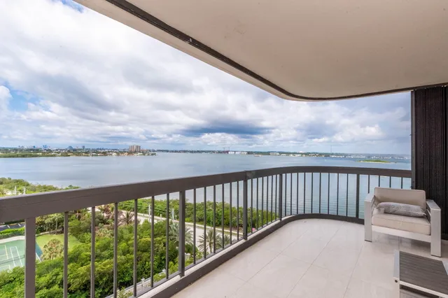 $5,800 | 5380 North Ocean Drive, Unit 12A, Singer Island, FL 33404