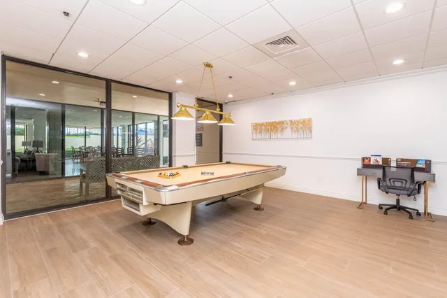 $5,800 | 5380 North Ocean Drive, Unit 12A, Singer Island, FL 33404