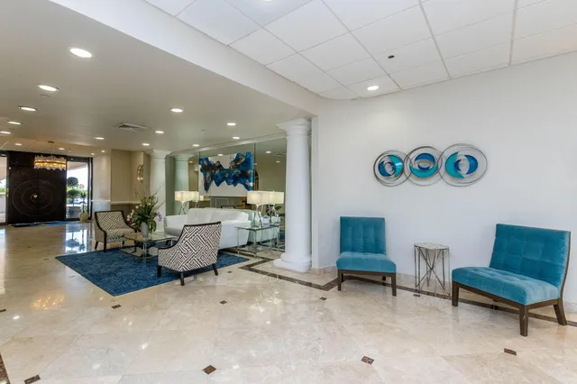 $5,800 | 5380 North Ocean Drive, Unit 12A, Singer Island, FL 33404