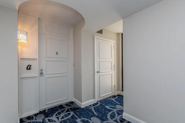 $5,800 | 5380 North Ocean Drive, Unit 12A, Singer Island, FL 33404