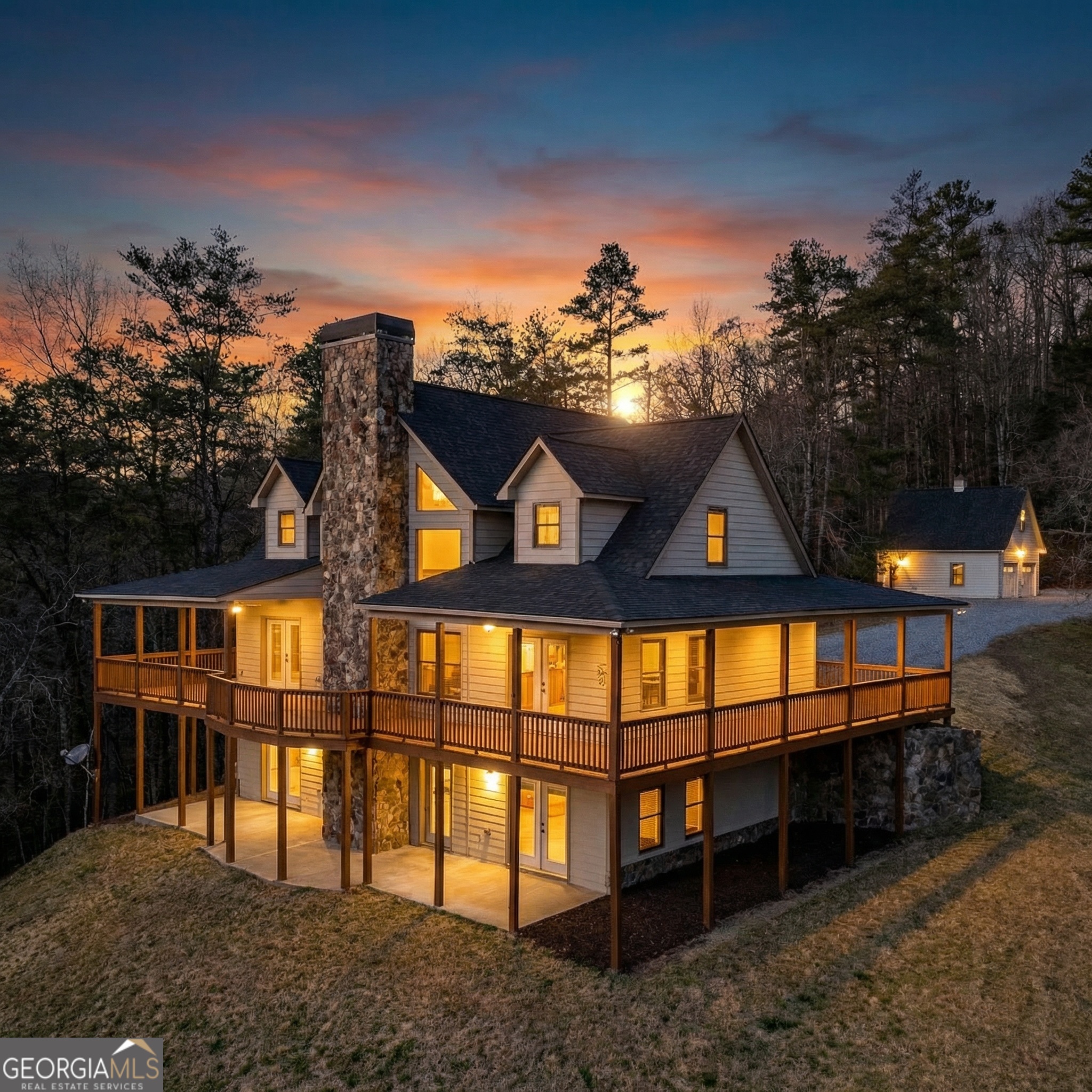 661 North Toccoa River Road Mineral Bluff, GA 30559 - Photo 2 of 68 a view of a large building