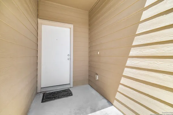 $1,850 | 17 Oak Plaza, San Antonio, TX 78216