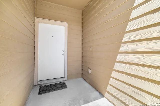 $1,850 | 17 Oak Plaza, San Antonio, TX 78216