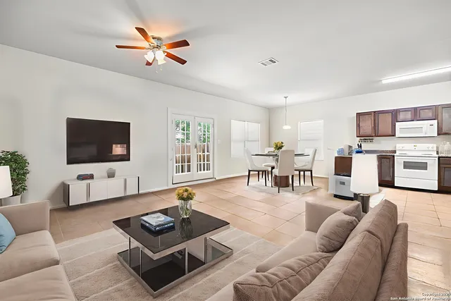 $1,850 | 17 Oak Plaza, San Antonio, TX 78216