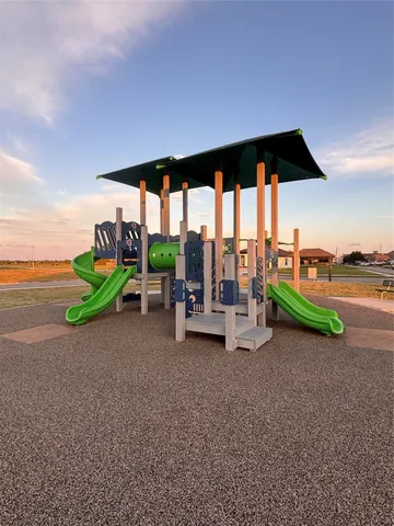 $333,972 | 306 Cardinal Dr Port, Port Lavaca, TX 77979