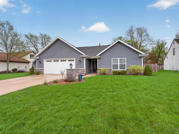 $325,000 | 2825 Briar Bush Lane, Fort Wayne, IN 46815