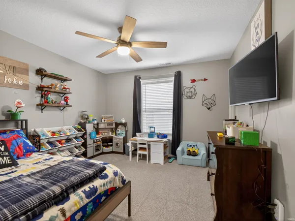 $325,000 | 2825 Briar Bush Lane, Fort Wayne, IN 46815