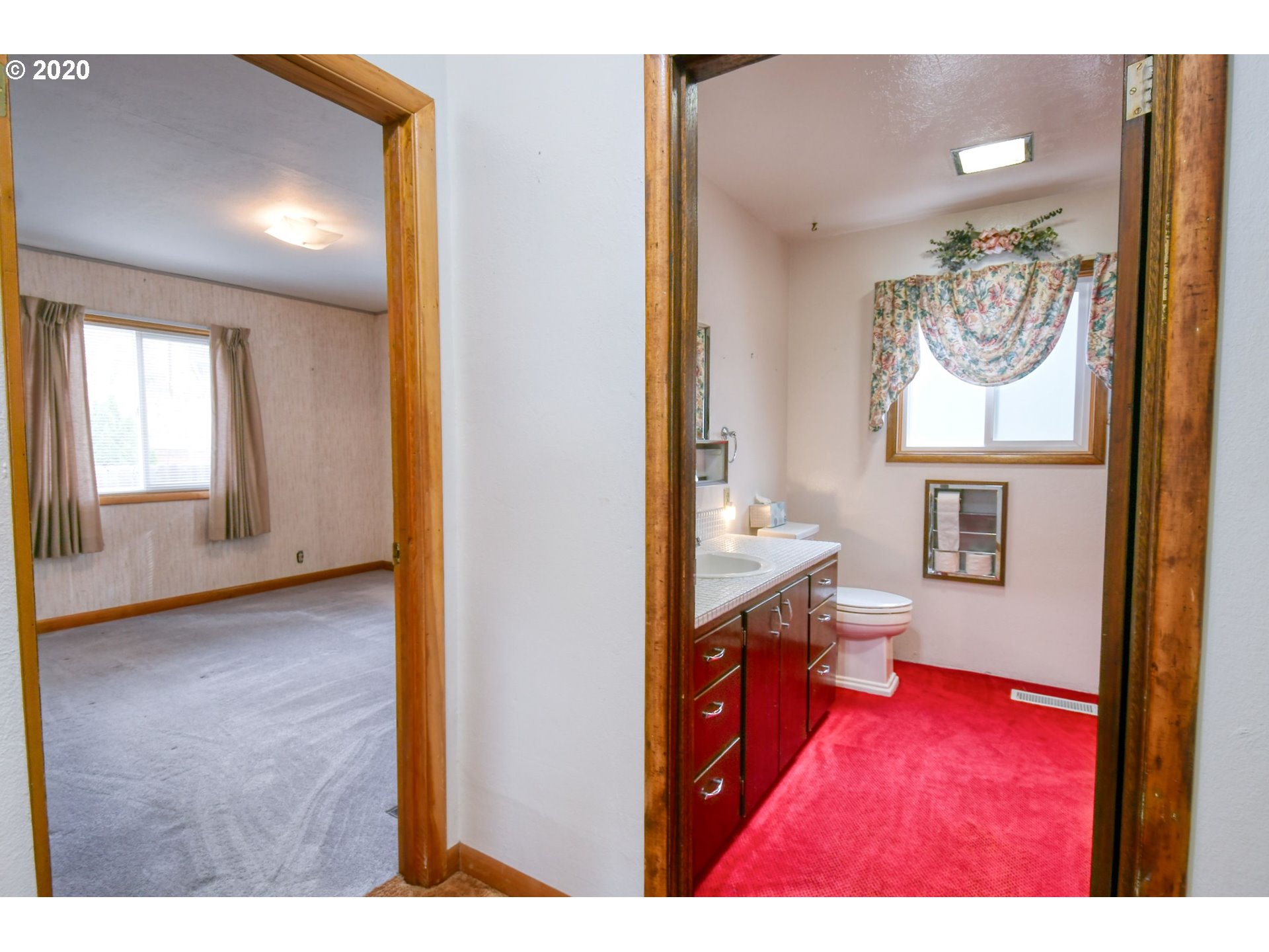 604 Southeast 3rd Street Pendleton, OR 97801 - Photo 14 of 32