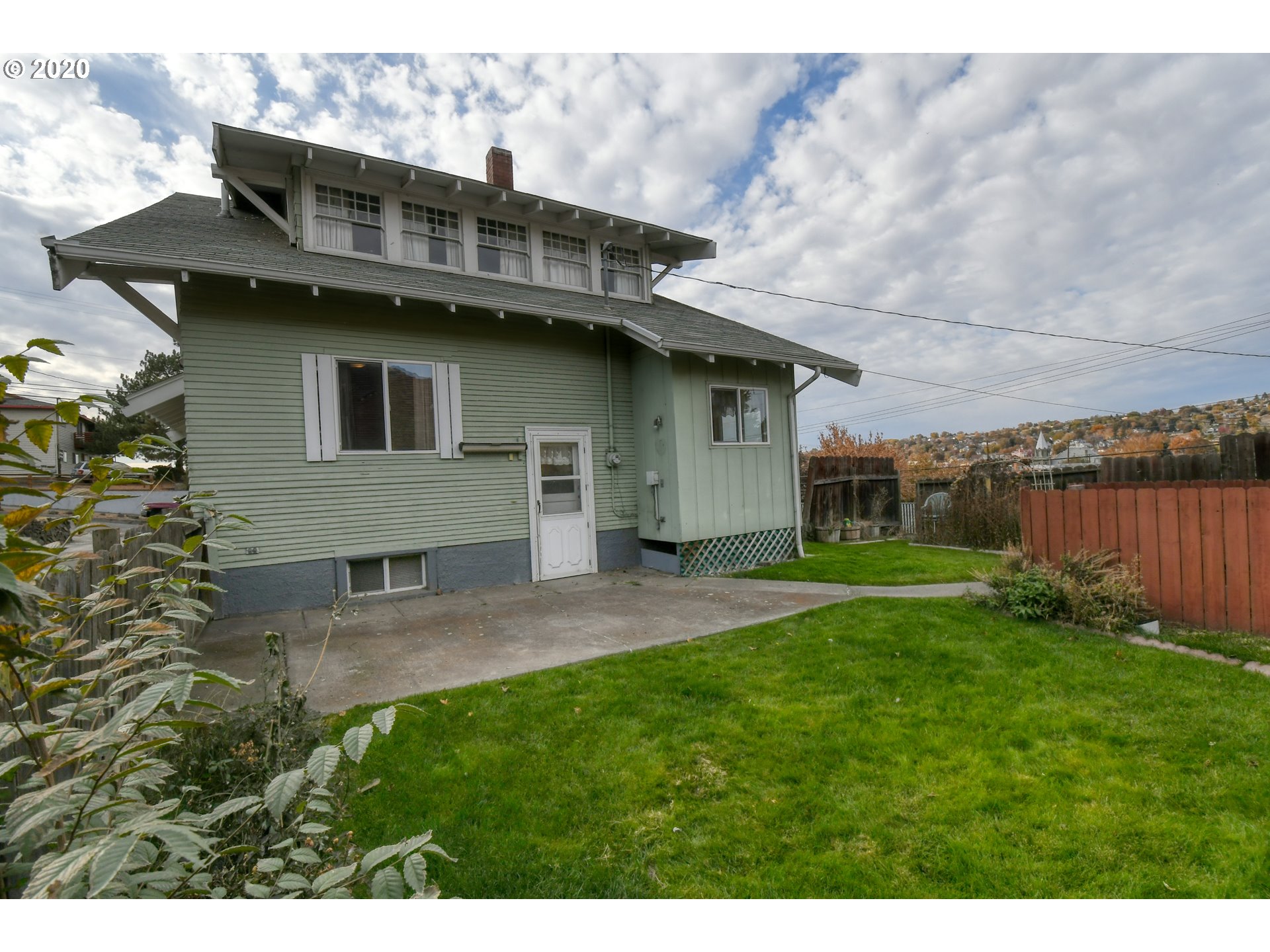 604 Southeast 3rd Street Pendleton, OR 97801 - Photo 28 of 32