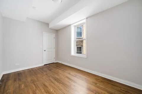 $2,500 | 2441 North Harding Avenue, Unit 2, Chicago, IL 60647