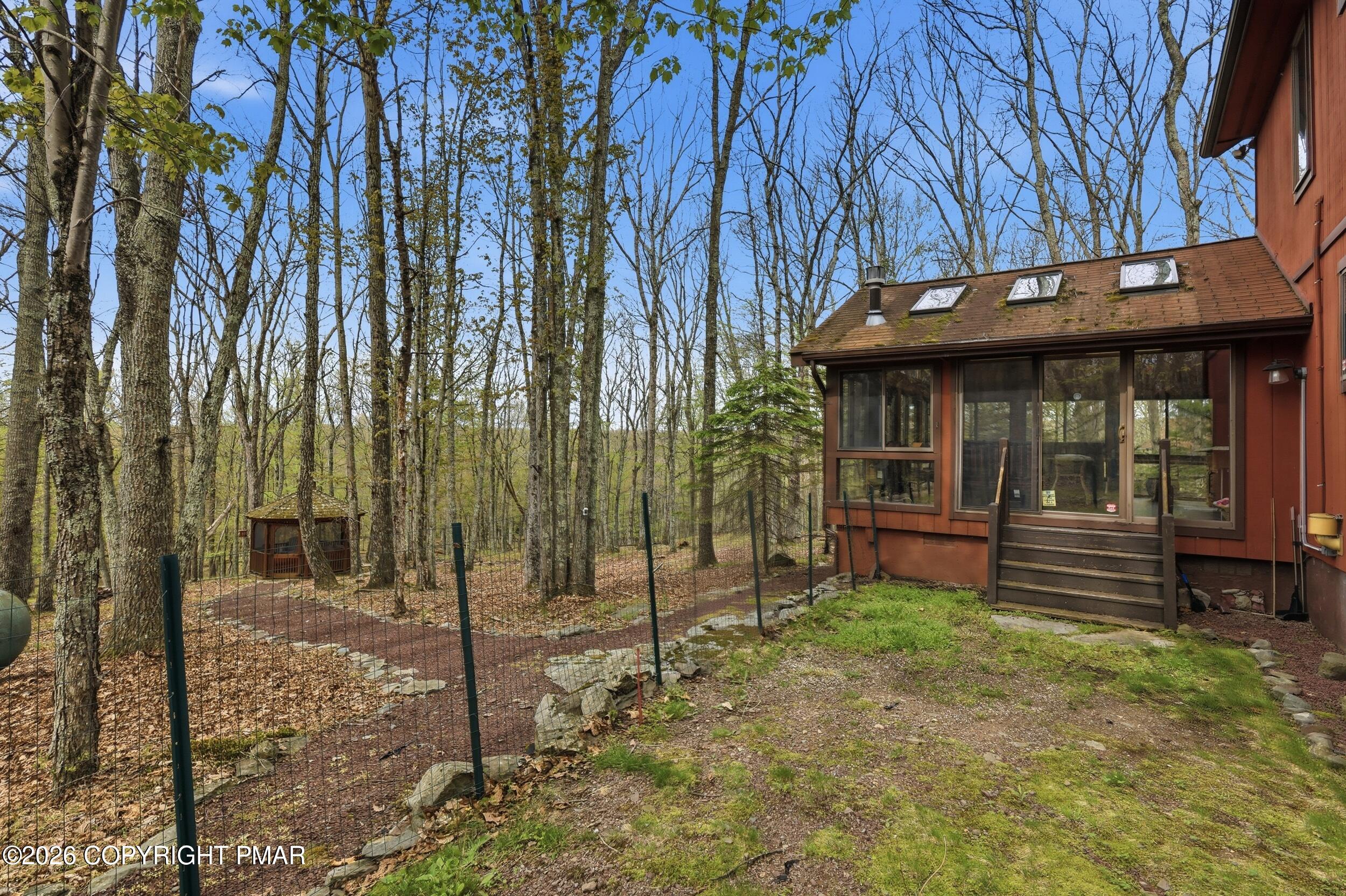 282 Blue Ridge Drive Canadensis, PA 18325 - Photo 8 of 59 42_282 blue ridge dr42