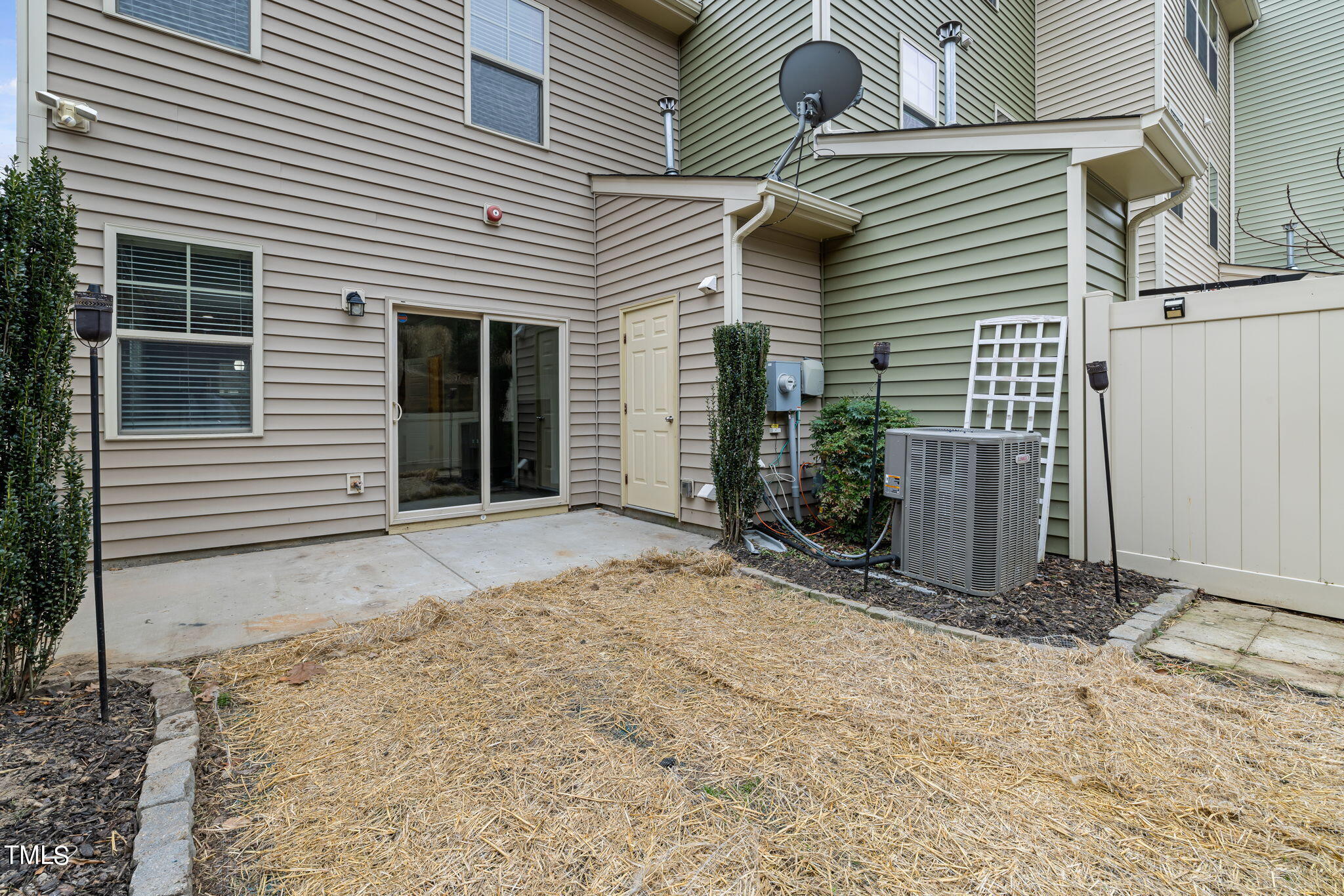 7800 Allscott Way Raleigh, NC 27612 - Photo 25 of 29 29-web-or-mls-7K5A8206