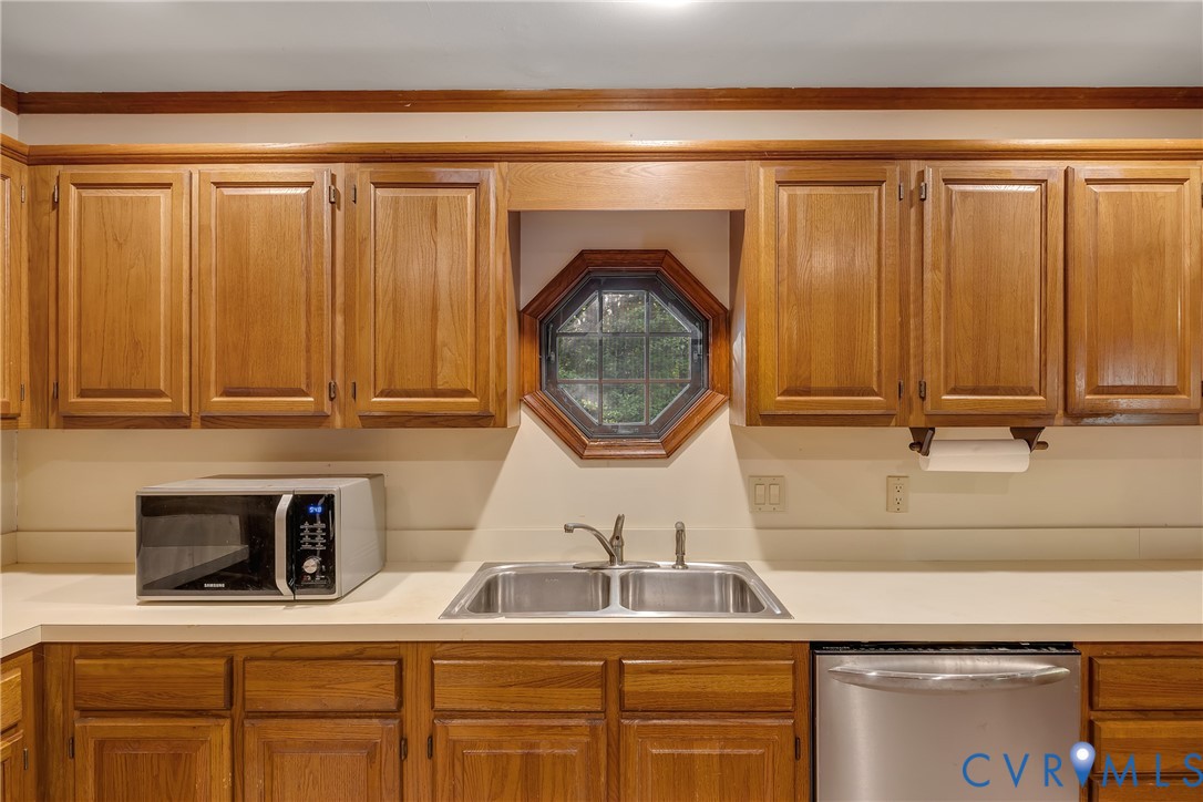 12298 Yowell Road Ashland, VA 23005 - Photo 14 of 50 Gallery Image 14