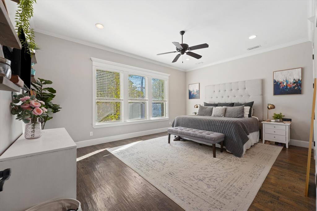 840 Edgefield Road Fort Worth, TX 76107 - Photo 20 of 39