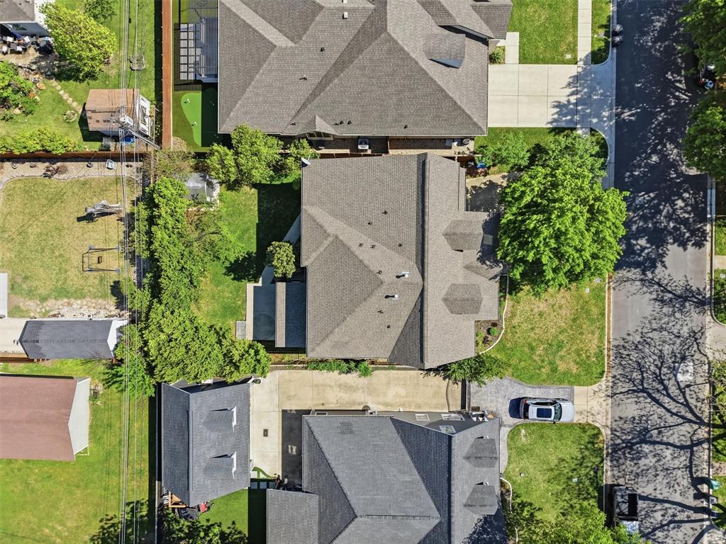 840 Edgefield Road Fort Worth, TX 76107 - Photo 32 of 39