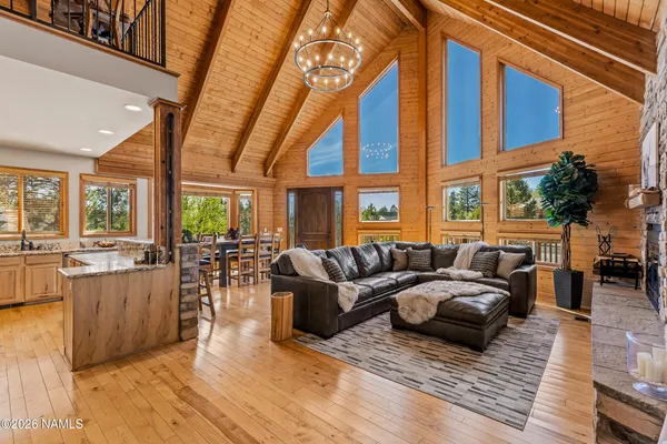 $2,699,000 | 17685 South Krolak Way, Munds Park, AZ 86017