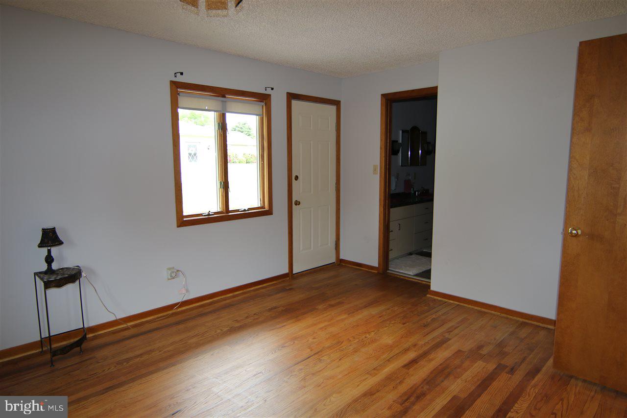 910 Ebenezer Road Middletown, PA 17057 - Photo 13 of 25 Gallery Image 13