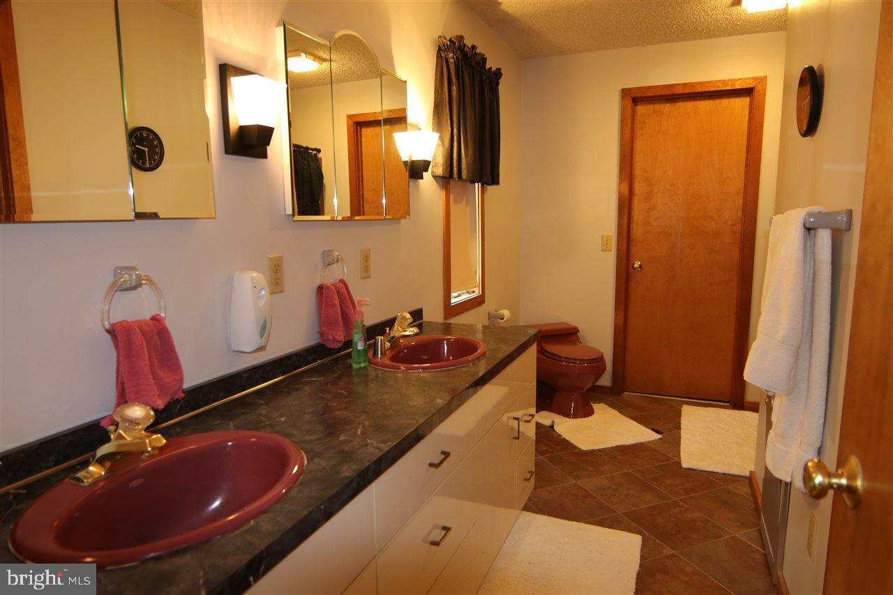 910 Ebenezer Road Middletown, PA 17057 - Photo 14 of 25 Gallery Image 14