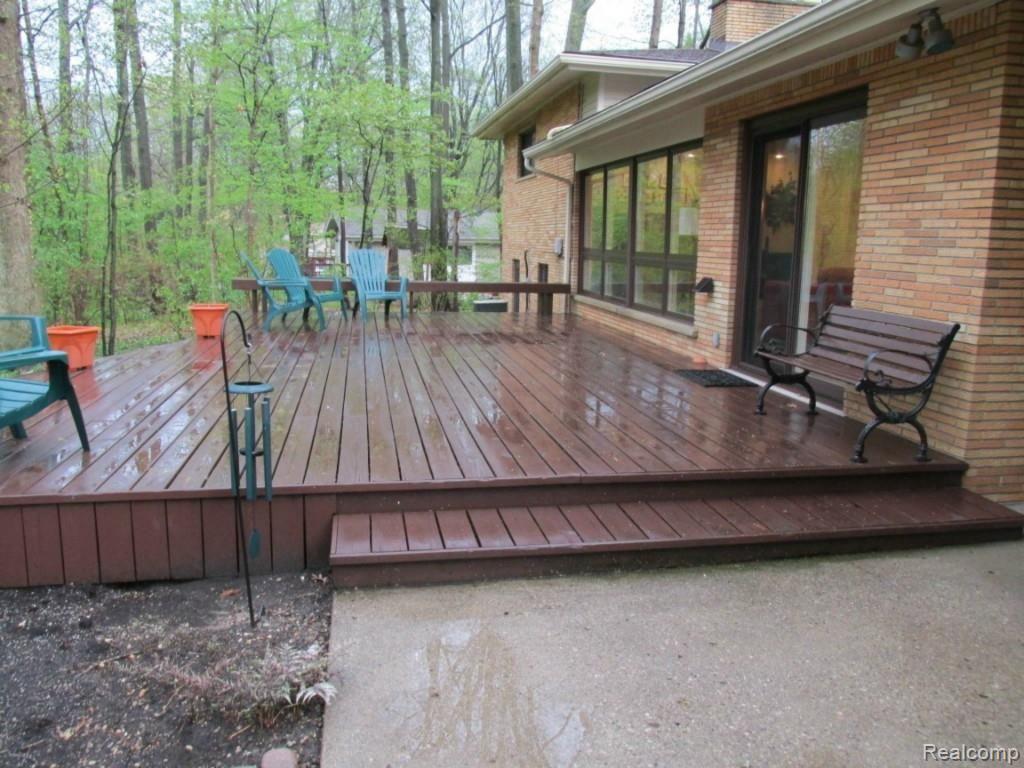 485 Orchardale Drive Rochester, MI 48309 - Photo 2 of 25 orch-rear.jpg