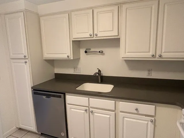 $589,000 | 329-1 Harvard Street, Unit 1, Cambridge, MA 02139