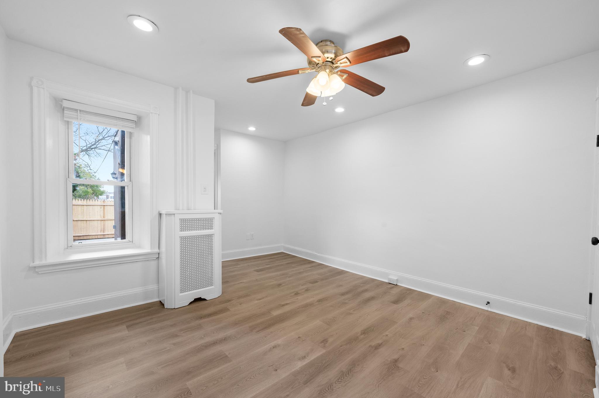 4578 Mitchell Street Philadelphia, PA 19128 - Photo 7 of 29