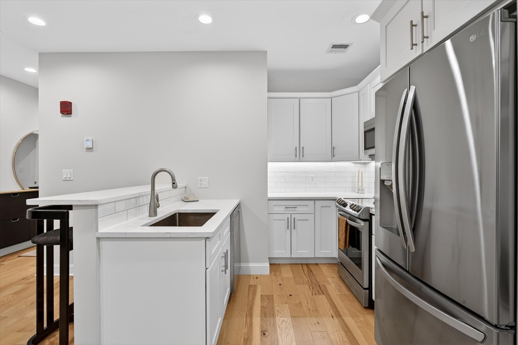 1500 Worcester Road, Unit 118 Framingham, MA 01702 - Photo 5 of 21