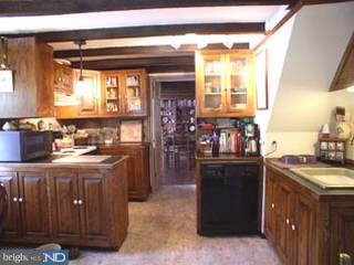 1021 Daisy Point Road Pottstown, PA 19465 - Photo 3 of 6