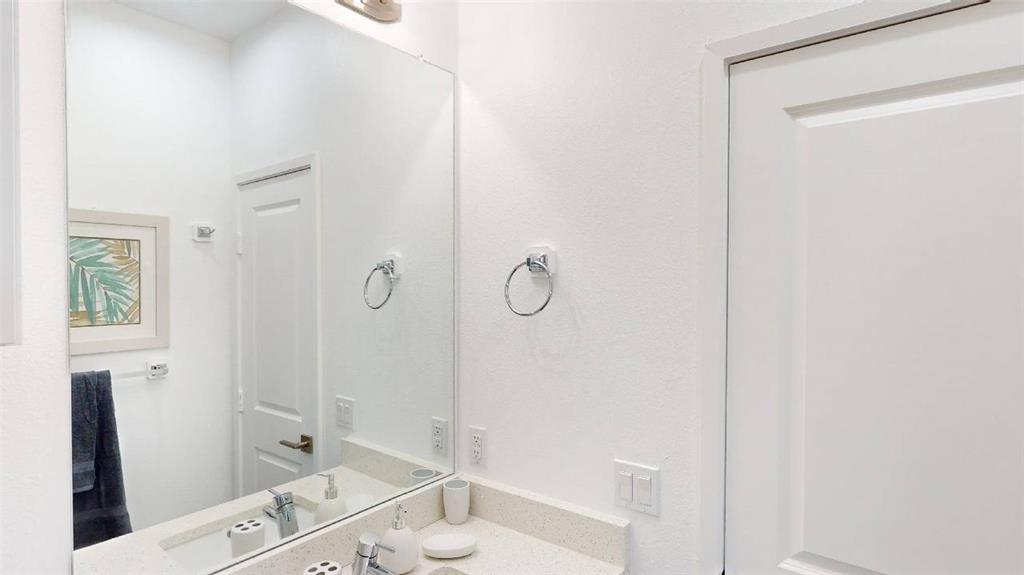 3235 Dallas Street, Unit 1207 Dallas, TX 75210 - Photo 13 of 16