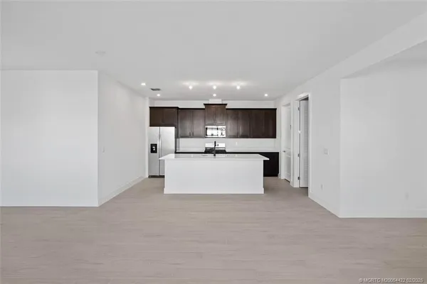 $3,300 | 823 Southwest Prairie Avenue, Palm City, FL 34990