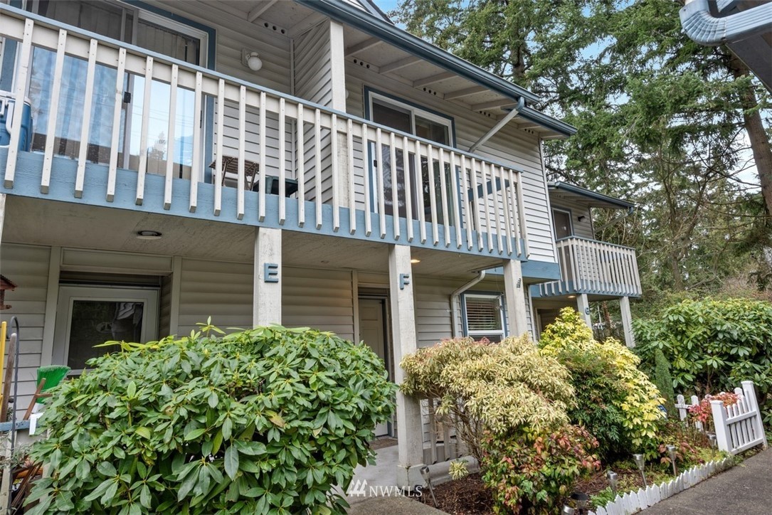 7606 201st Street Southwest, Unit F Edmonds, WA 98026 - Photo 1 of 17 Gallery Image 1