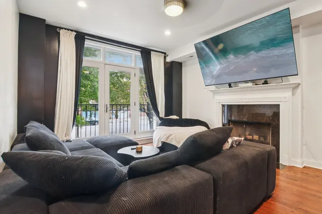 $269,900 | 4145 South Wabash Avenue, Unit 1N, Chicago, IL 60653