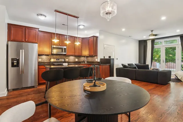 $269,900 | 4145 South Wabash Avenue, Unit 1N, Chicago, IL 60653