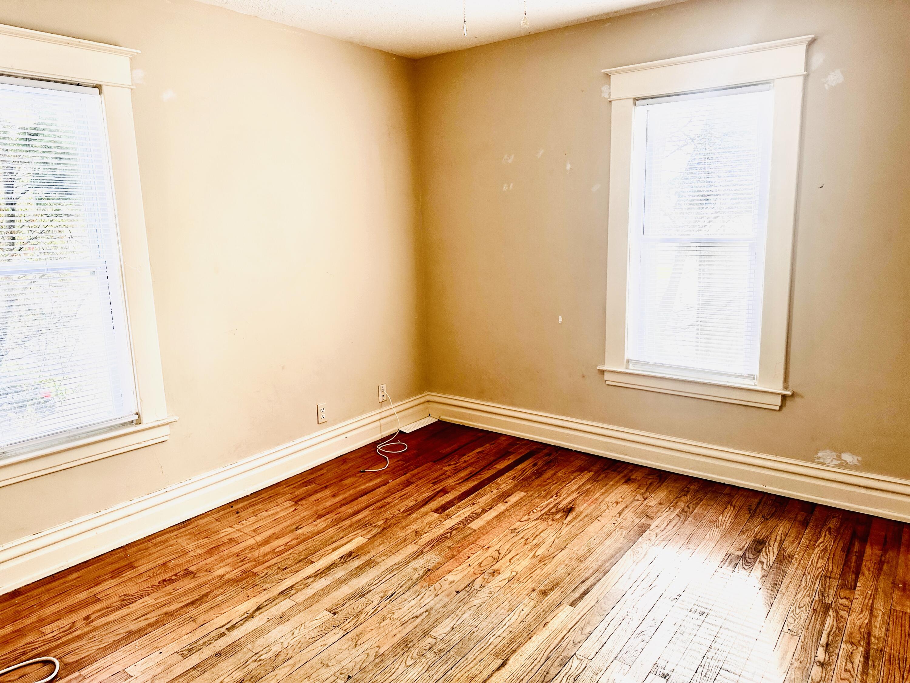 823 Reed Avenue Kalamazoo, MI 49001 - Photo 15 of 25 F4A7612D-F25C-4B94-BCC4-C3E50F1F26FE