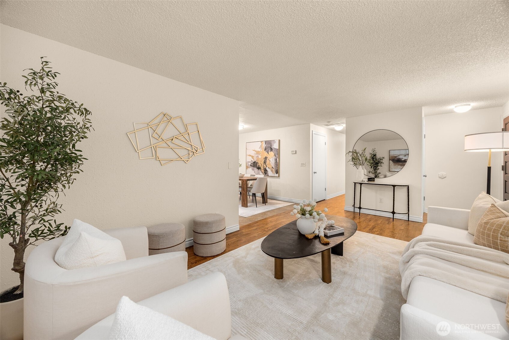 12621 156th Avenue Southeast Renton, WA 98059 - Photo 7 of 40 Gallery Image 7