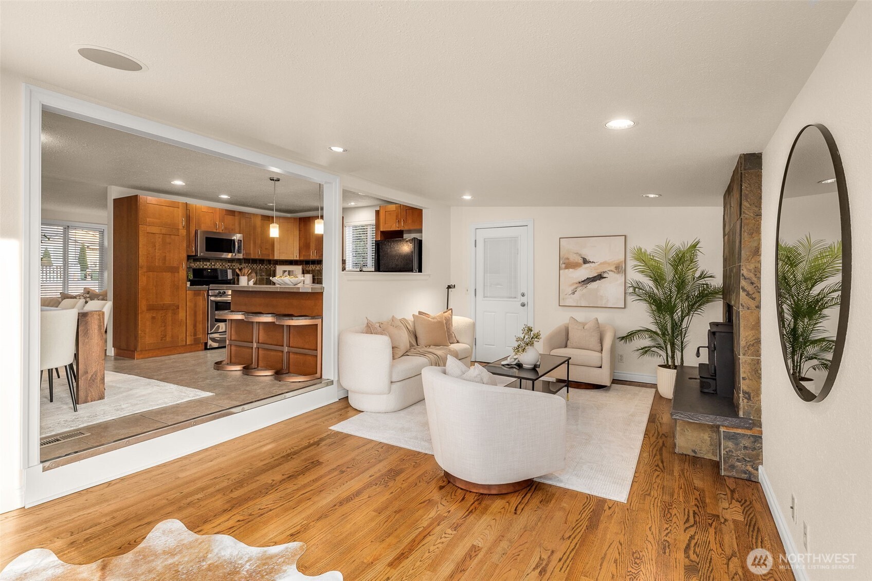 12621 156th Avenue Southeast Renton, WA 98059 - Photo 8 of 40 Gallery Image 8