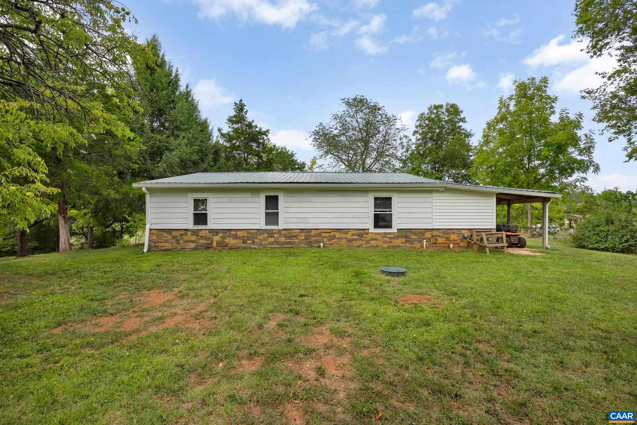 5773 Community House Road Columbia, VA 23038 - Photo 21 of 32