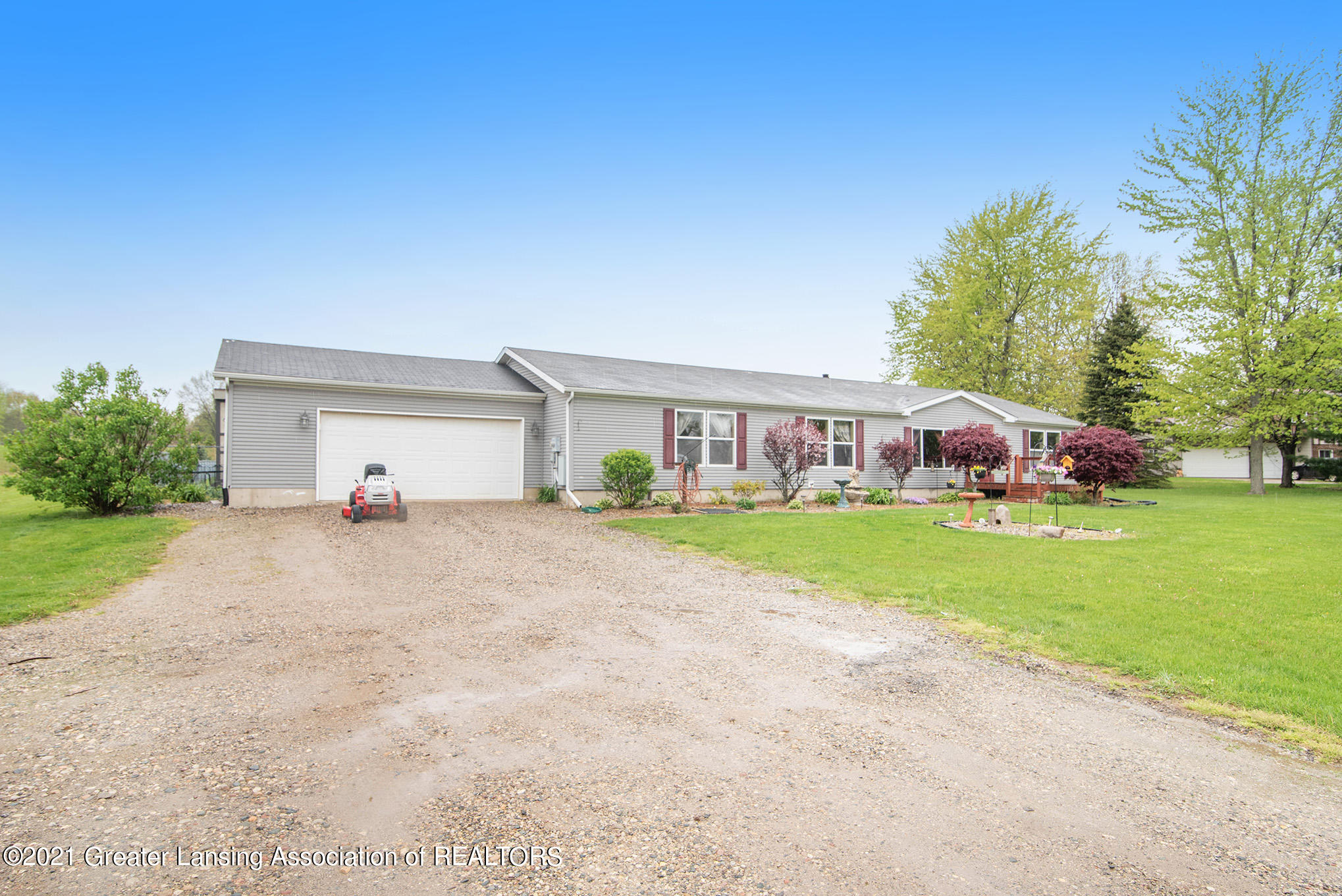 9546 Bond Road Dewitt, MI 48820 - Photo 30 of 38 DSC_2263