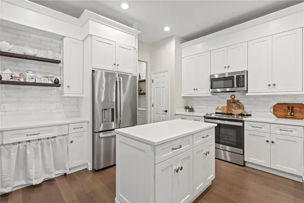 $1,000,000 | 11208 Ledgement Lane, Windermere, FL 34786