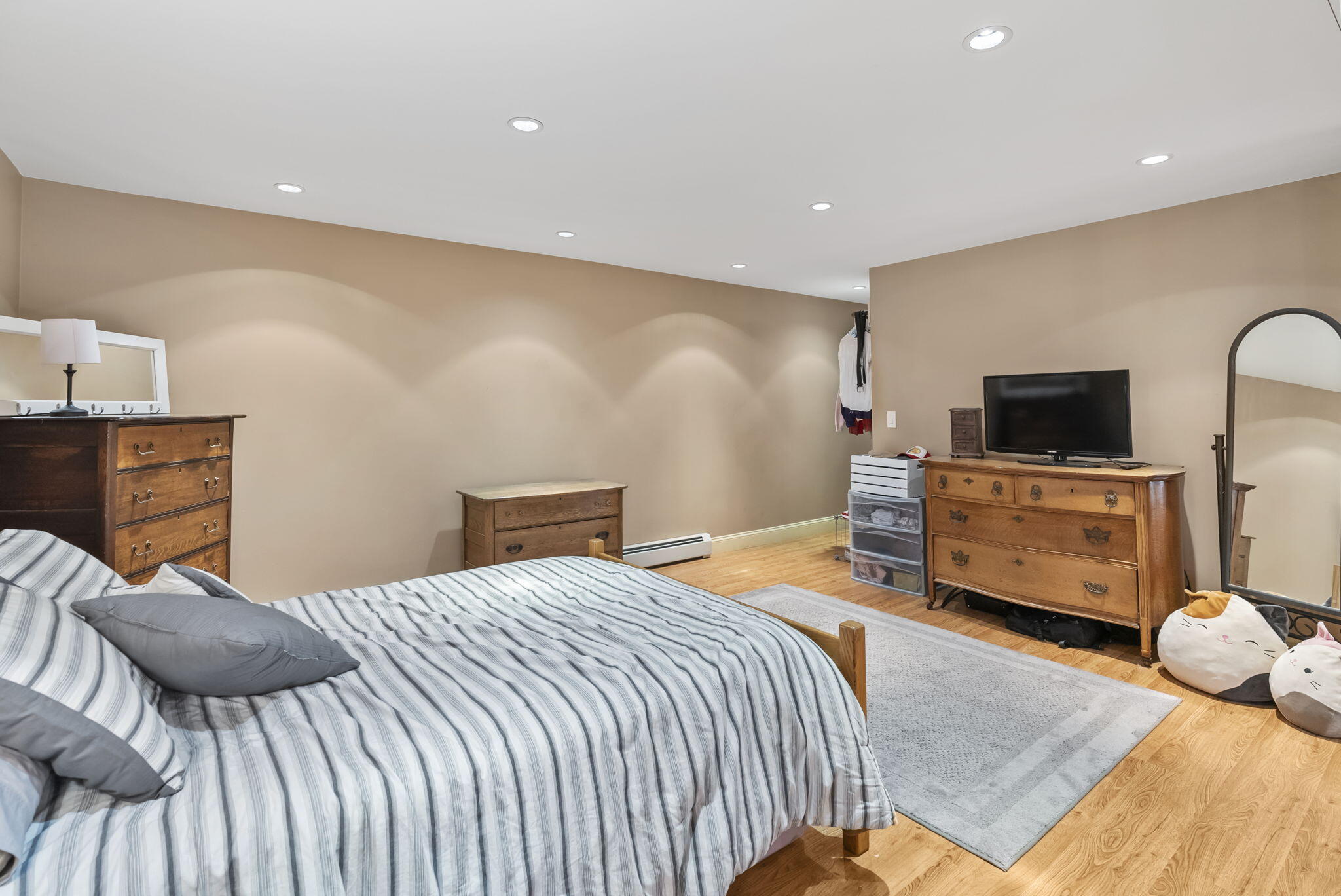 181 Barnstable Road South Portland, ME 04106 - Photo 48 of 53 47-web-or-mls-DSC05377