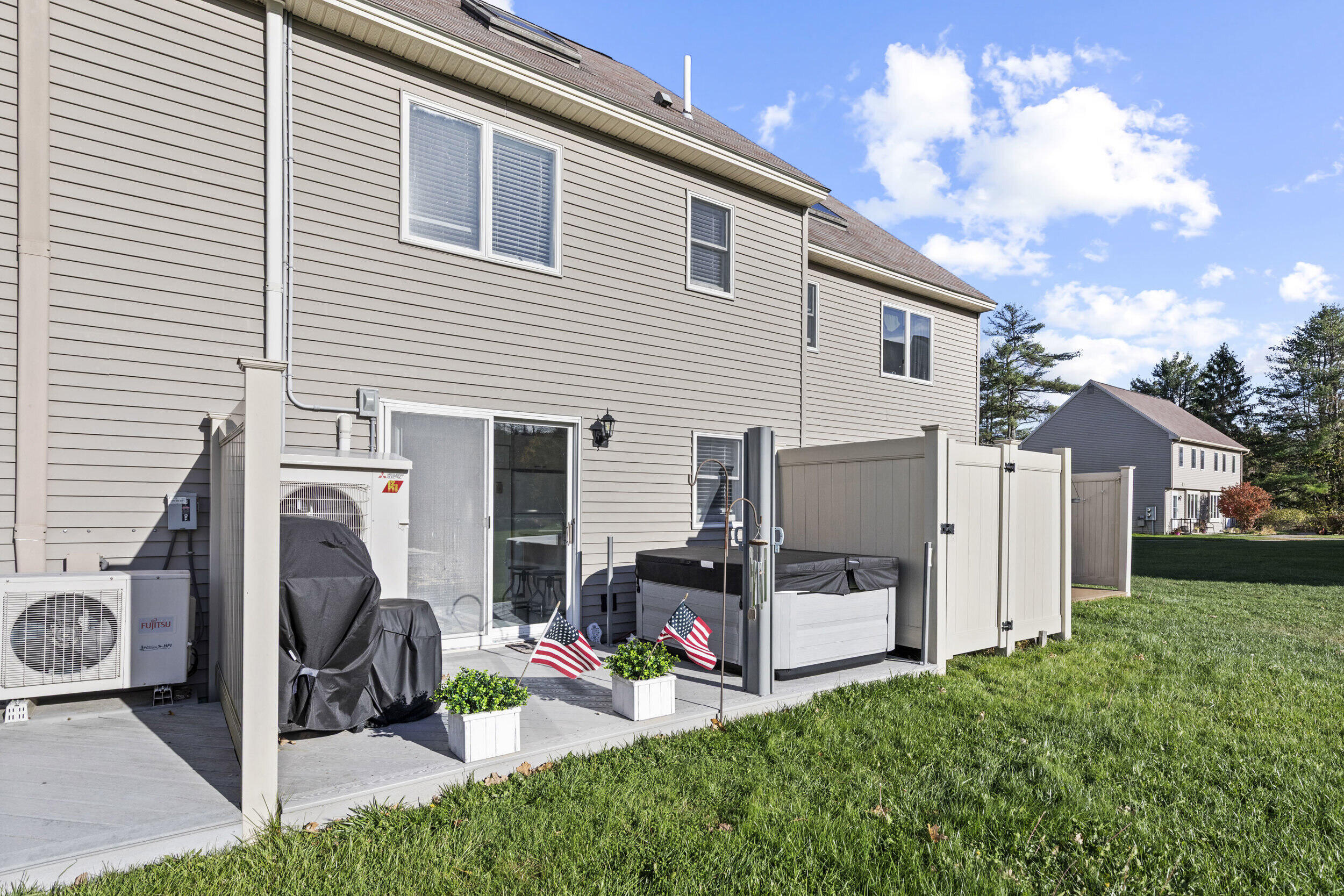 280 Longfellow Street, Unit 9 Westbrook, ME 04092 - Photo 6 of 29 280 longfellow st, westbrook006