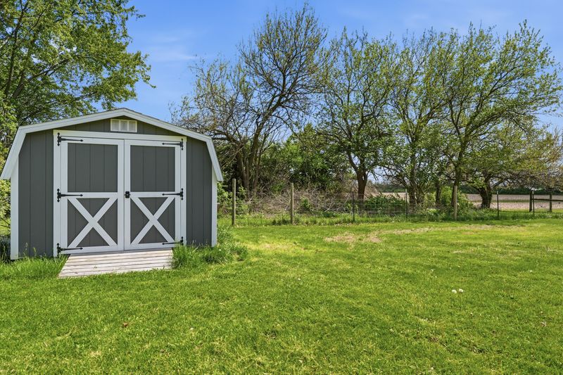 5406 Springfield Jamestown Road Springfield, OH 45502 - Photo 29 of 33