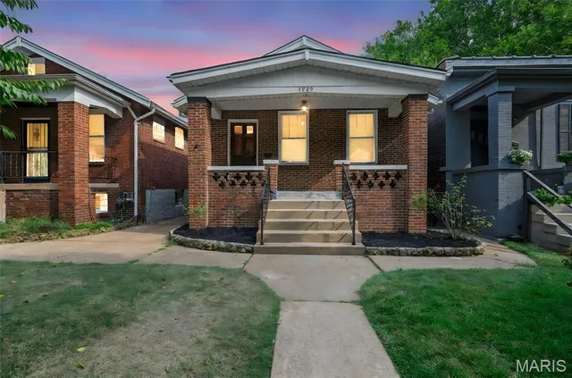 $264,000 | 4989 Odell Street, St. Louis, MO 63139
