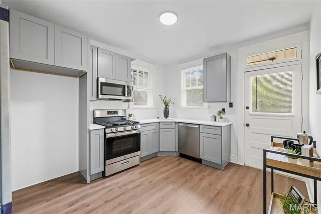 $264,000 | 4989 Odell Street, St. Louis, MO 63139