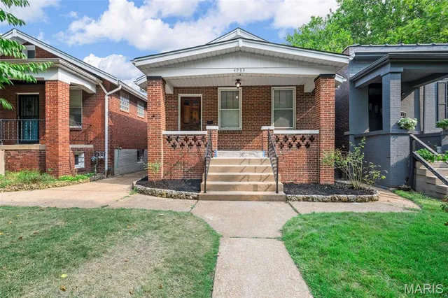 $264,000 | 4989 Odell Street, St. Louis, MO 63139